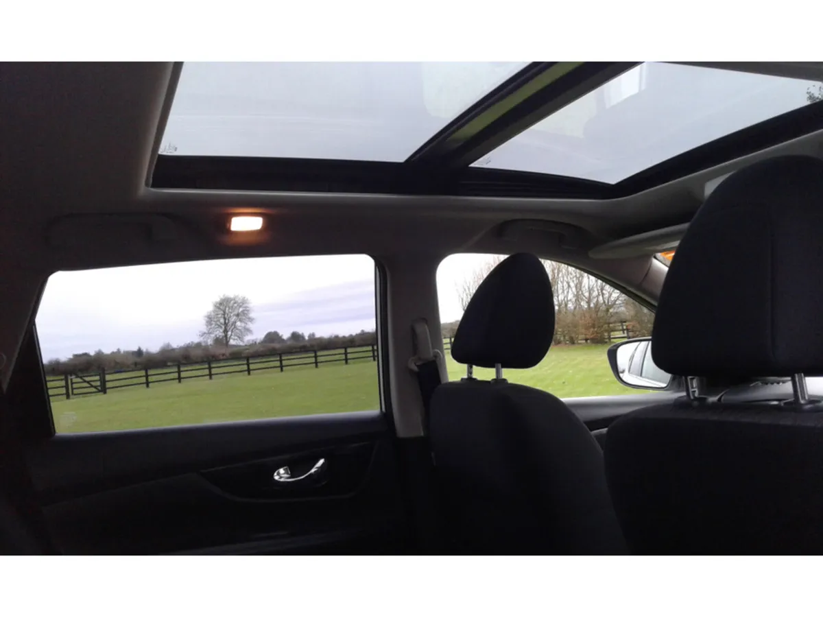 Nissan X-Trail 1.7 DCI ACENTA PREMIUM 5DR - Image 3