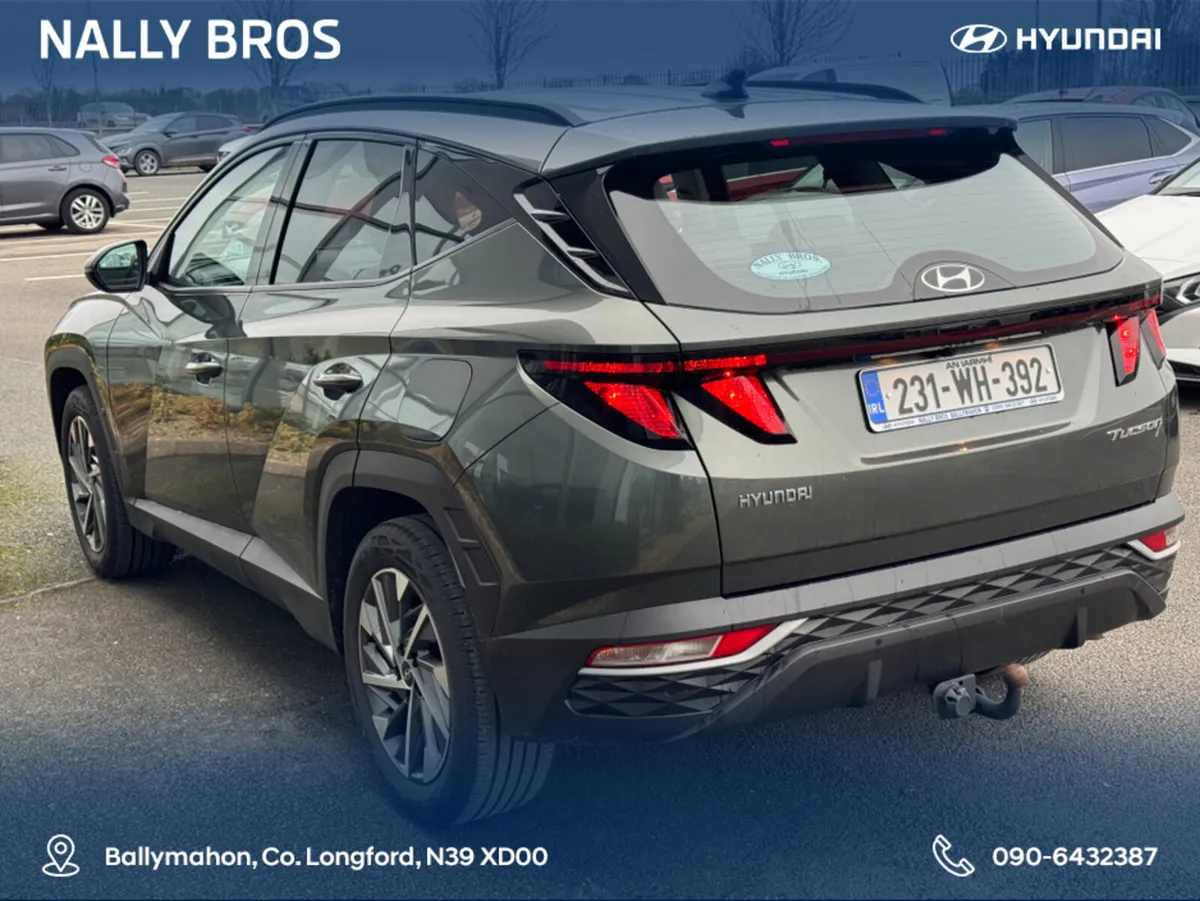 Hyundai Tucson IX35 EXECUTIVE 5DR - Image 4