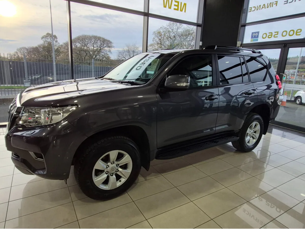 Toyota Land Cruiser LWB C COMMERCIAL AUTO - Image 1