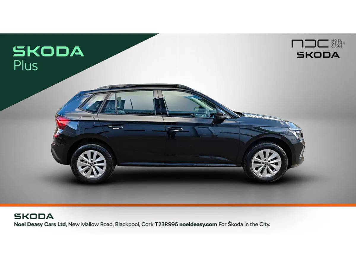 Skoda Kamiq SELECTION 1.0 TSI 115 BHP- AS NEW WITH - Image 4