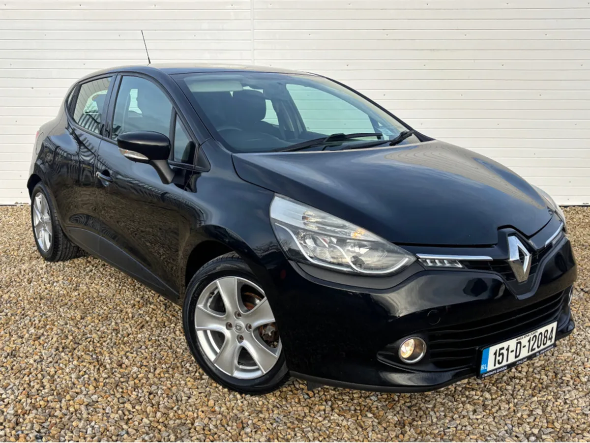 Renault Clio IV DYNAMIQUE 1.2 PET 7 4DR PETROL - Image 1