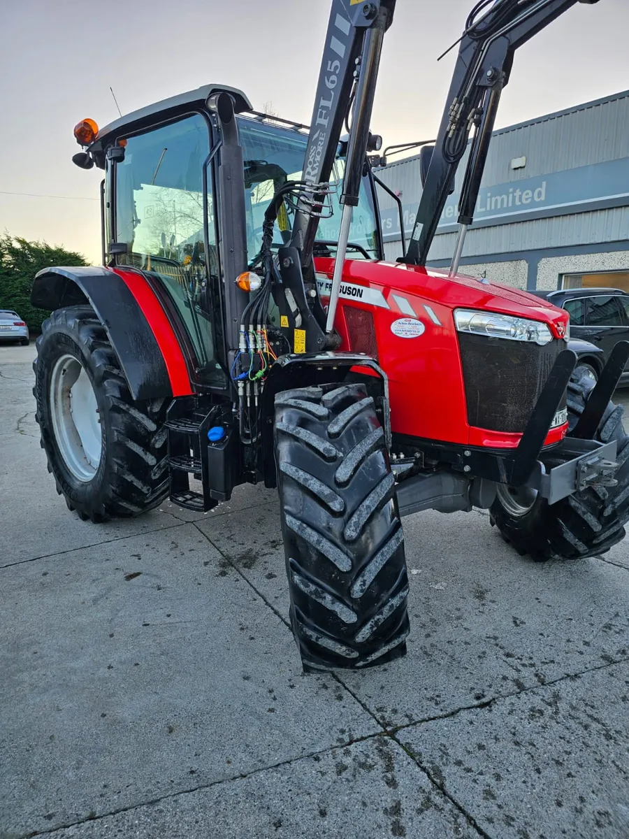 2019 Massey Ferguson 5711 For Sale - Image 2