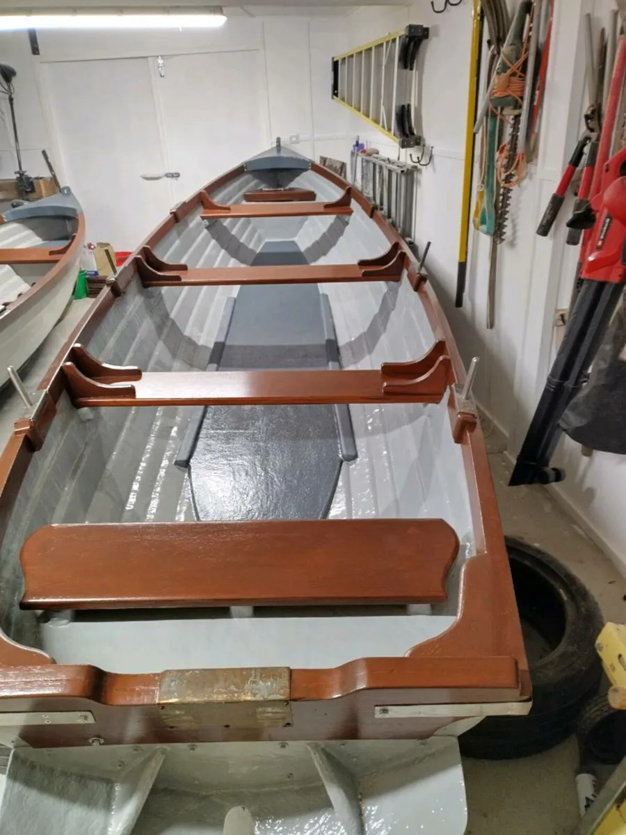 Burke 19ft lake boat - Image 1