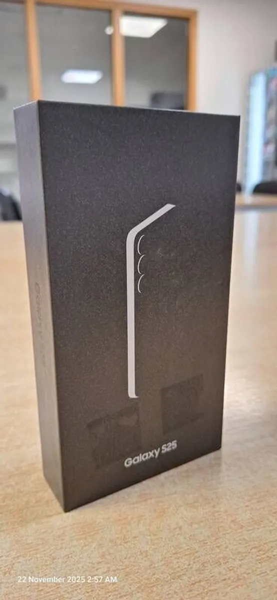 Samsung Galaxy S25 256gb - Image 1