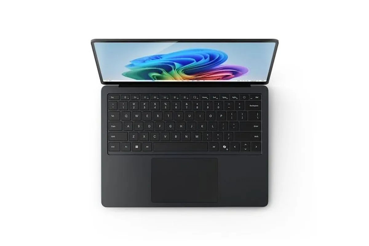 Microsoft Surface Laptop | Copilot+ PC | 13.8" Touchscreen | Snapdragon X Elite | 16GB | 512GB | Black ZGP-00040 - Image 4
