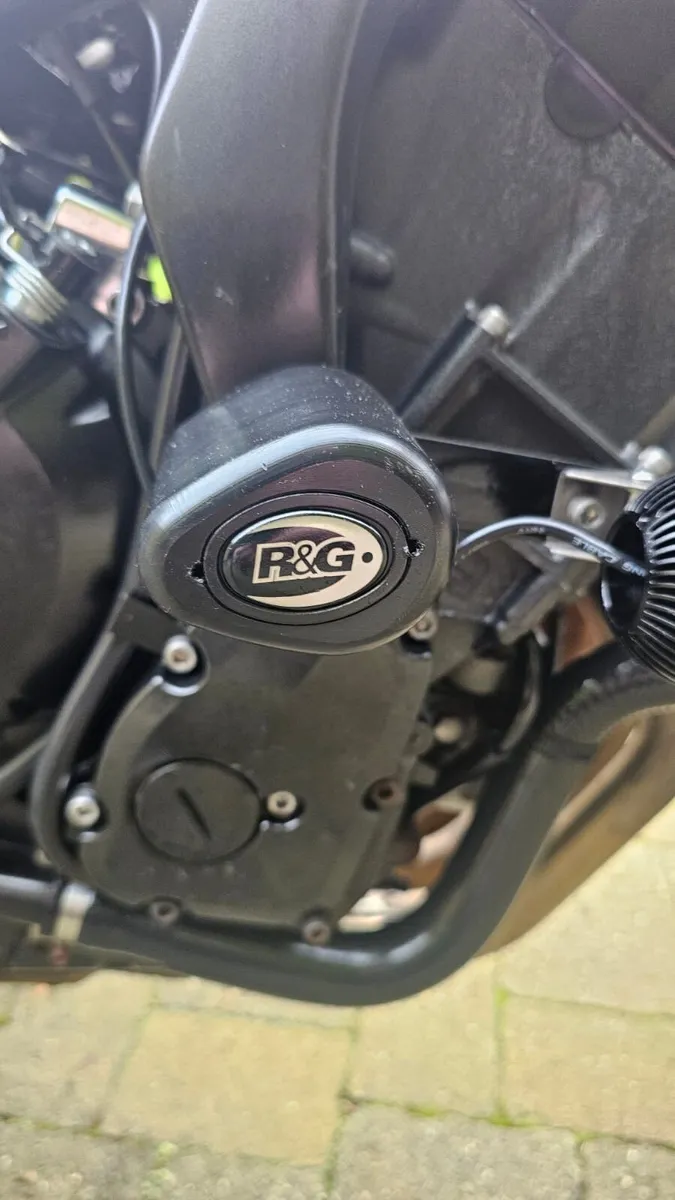 Yamaha S2 FZ6 2009 only 17K miles - Image 2