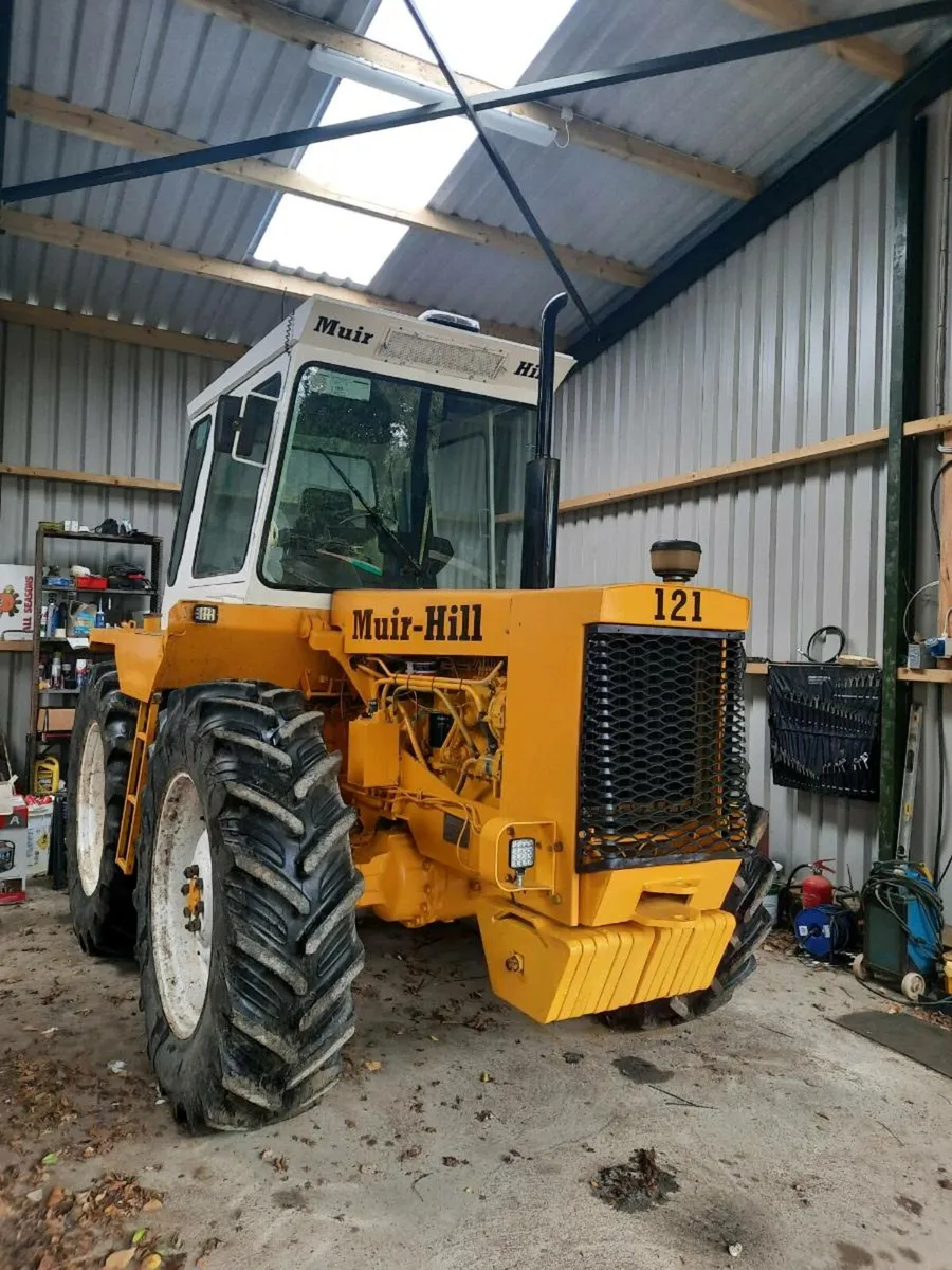 Muir Hill 121 - Image 1