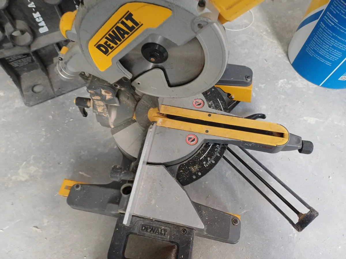 Dewaltchops saw and skill saw - Image 2
