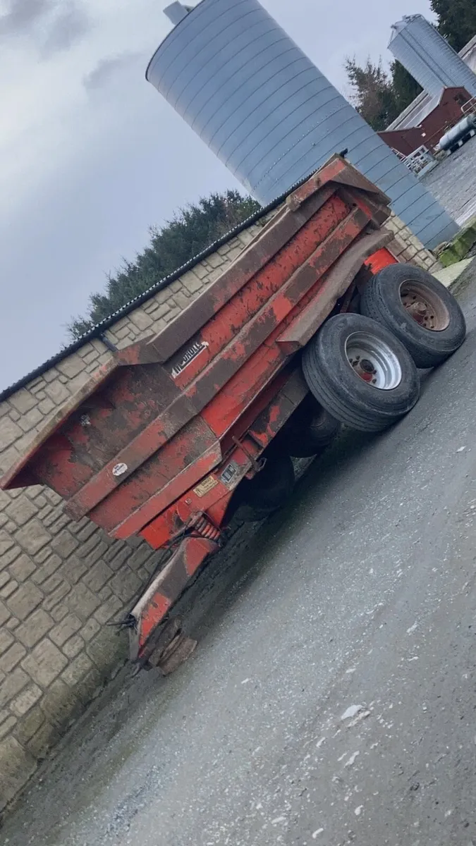 WANTED ⚠️dump trailer .