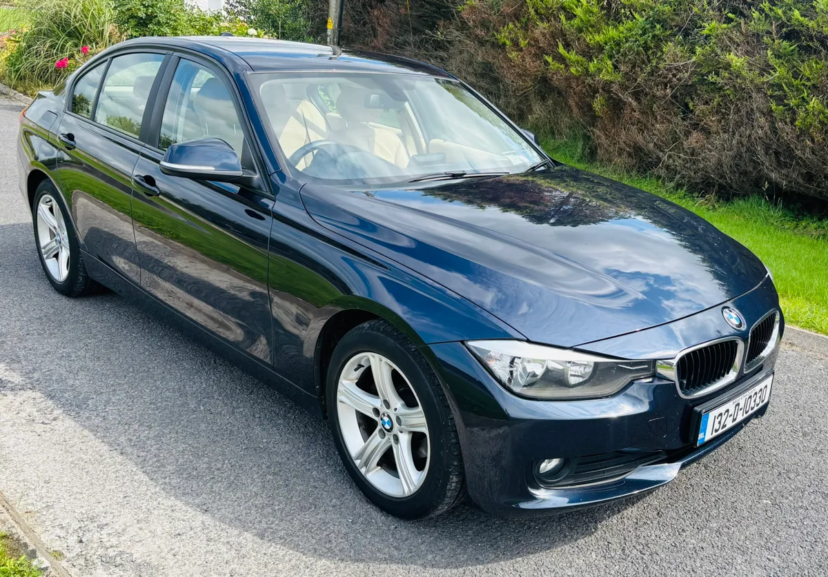 2013 BMW 3 SERIES AUTOMATIC IMMACULATE - Image 4