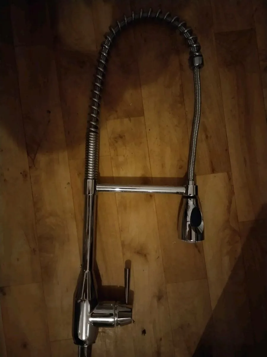 Kitchen Tap- Large size, High quality with connect - Image 1