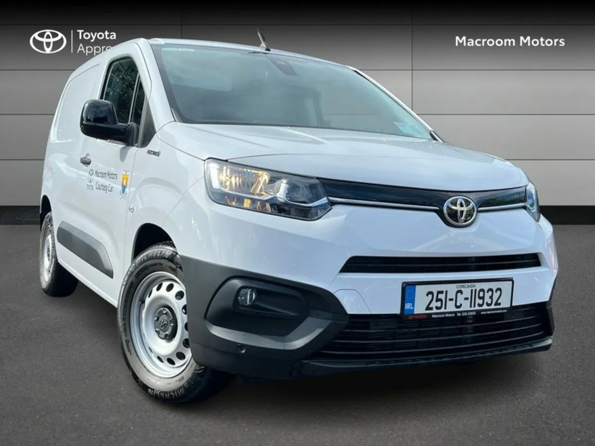 Toyota Proace City BLACK FRIDAY SALE! - Image 1