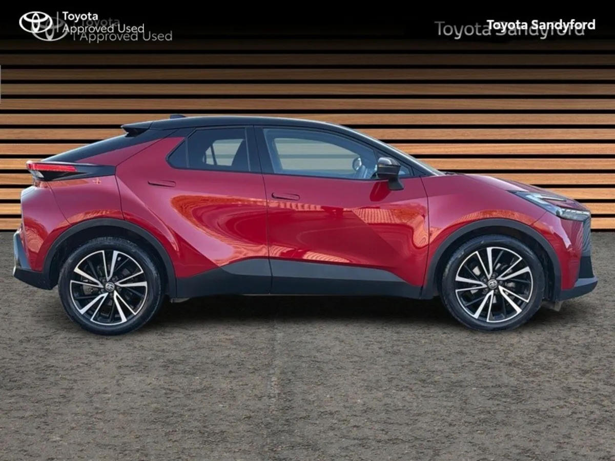 Toyota C-HR NEW MODEL HYBRID SOL TOP SPEC // HEATE - Image 3