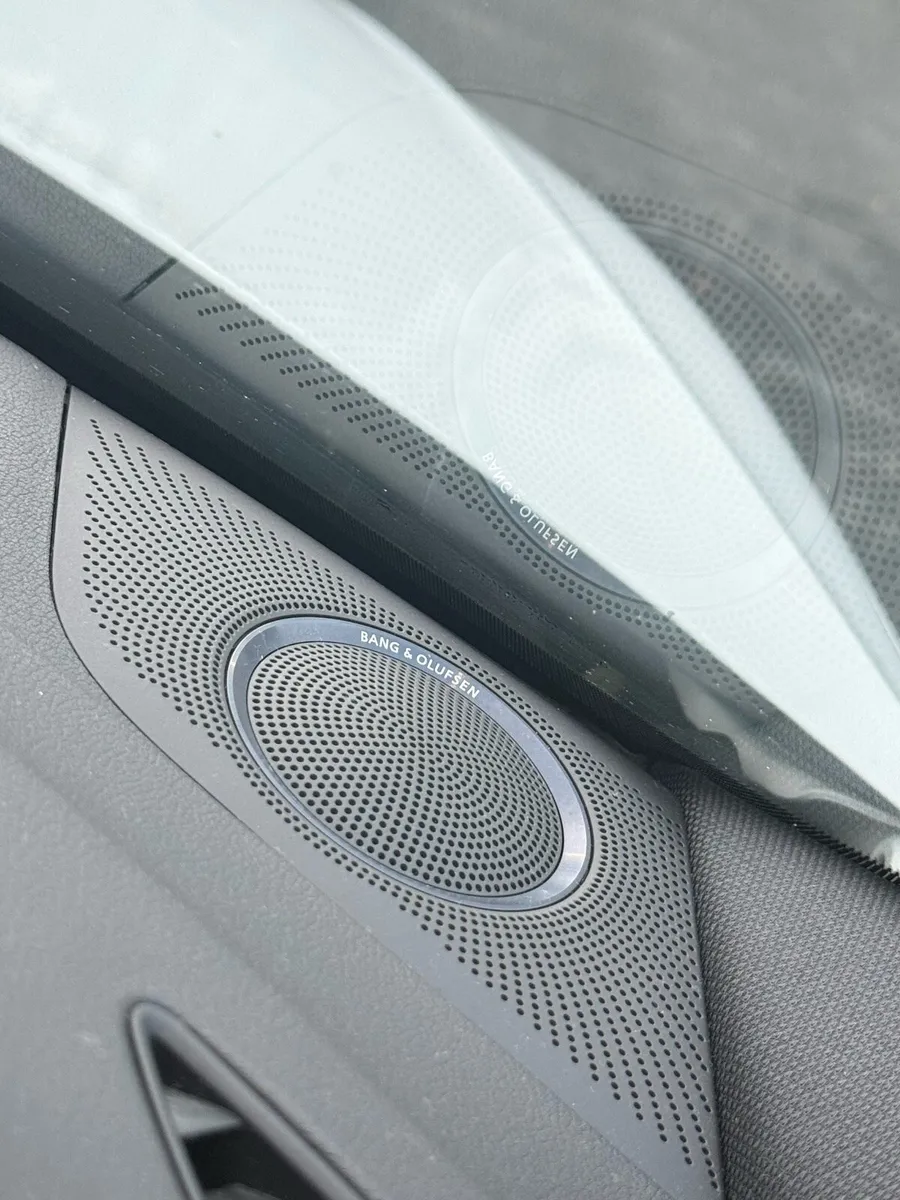 Audi A4 S line black edition CarPlay timing belt D - Image 4