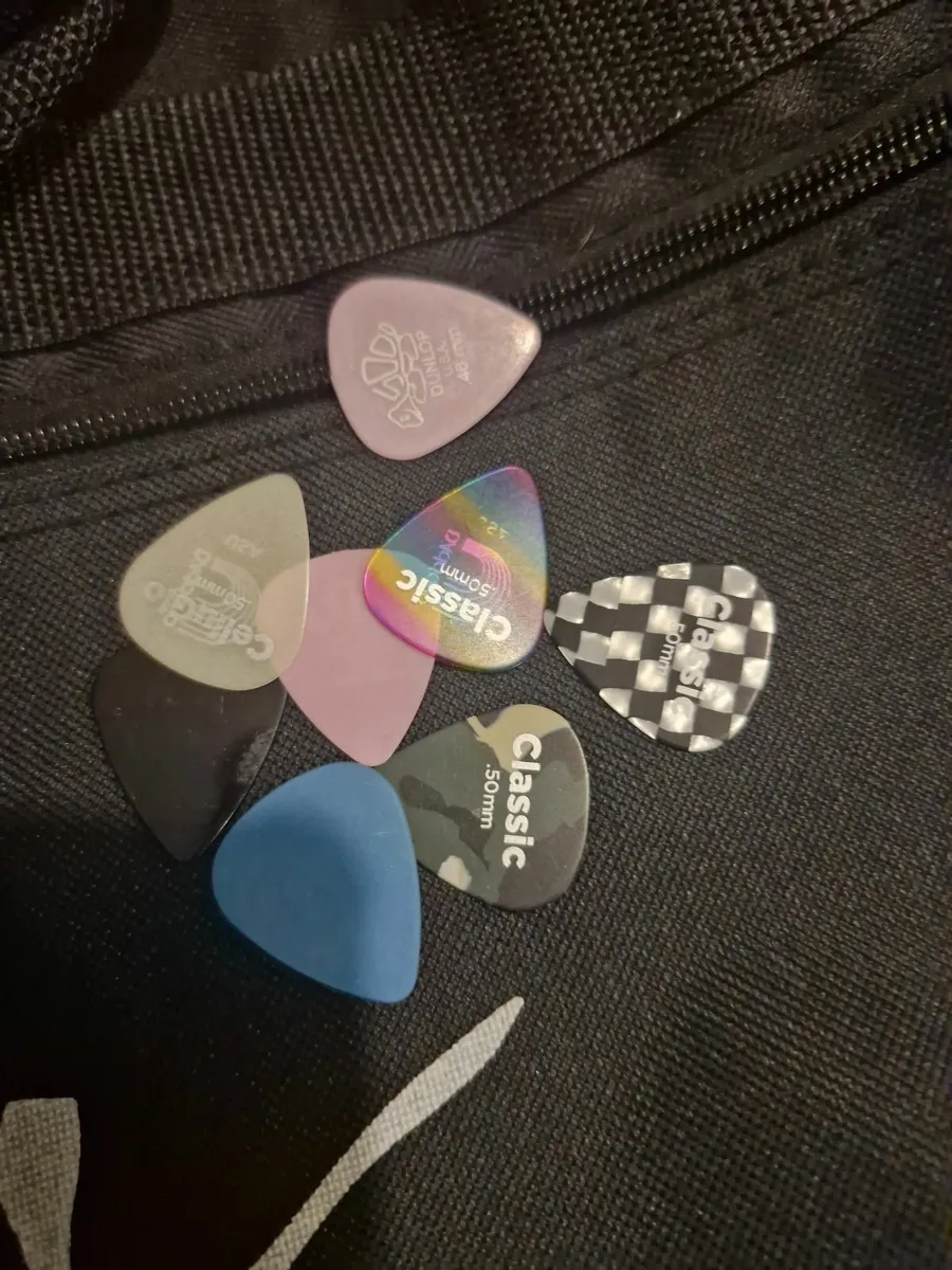 Koda 3/4 Acoustic guitar - Image 4