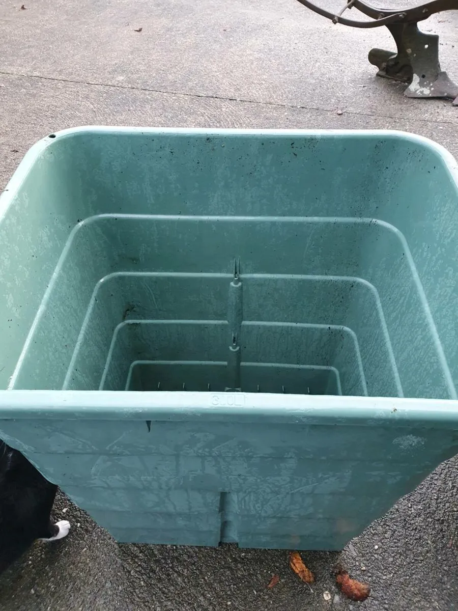 Water storage - Image 2