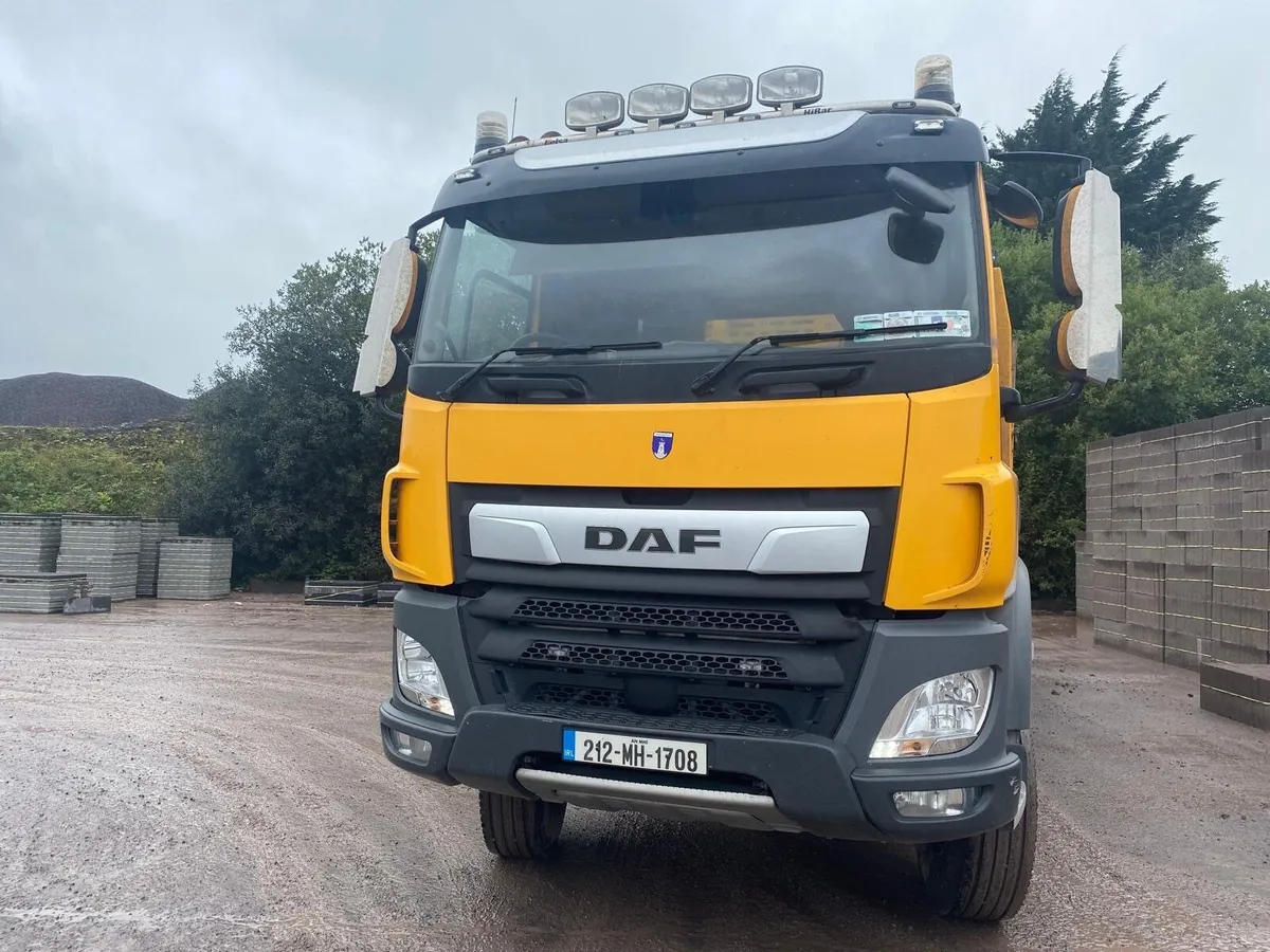 DAF-THOMPSON DAF 2021 - Image 1
