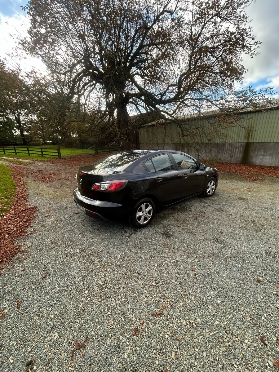 Mazda 3 - Image 3