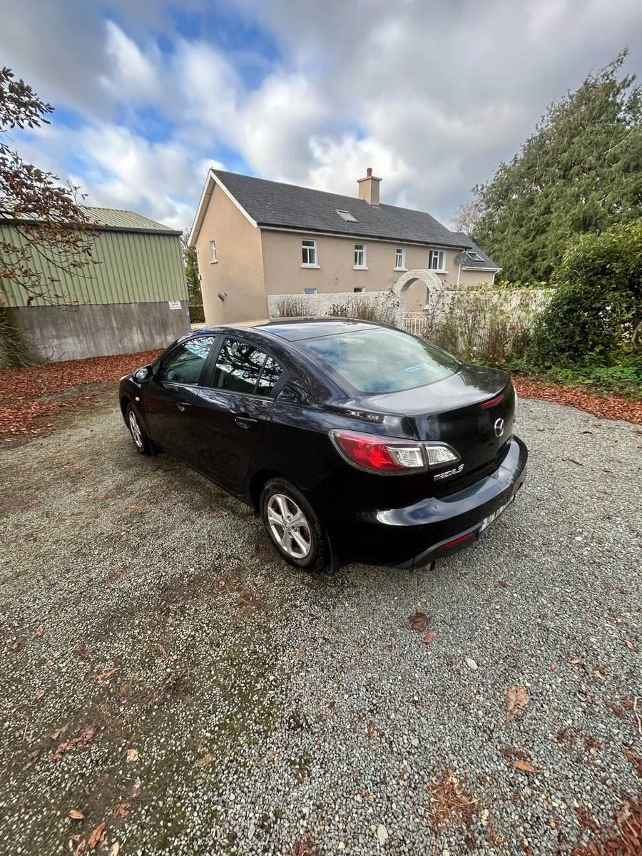 Mazda 3 - Image 4