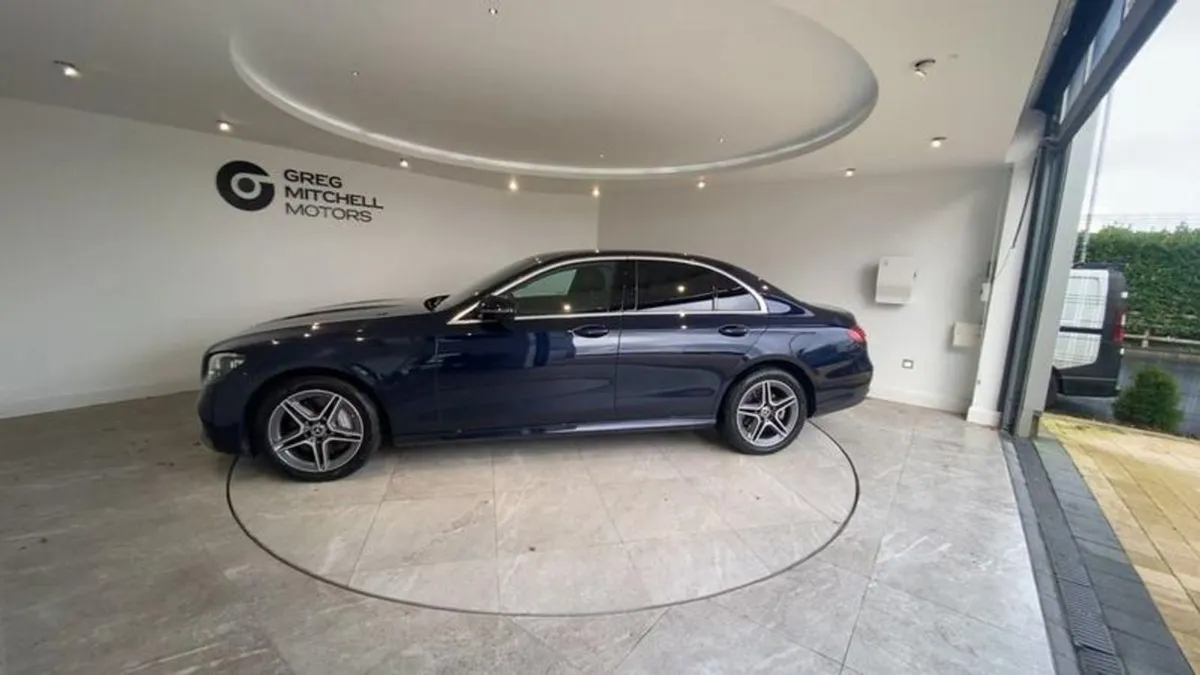 Mercedes-Benz E-Class E300de AMG Line 4dr 9g-tron - Image 4