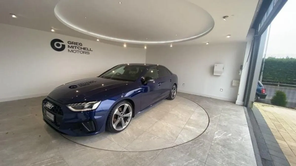 Audi A4 35 TDI Black Edition 4dr S Tronic - Image 3