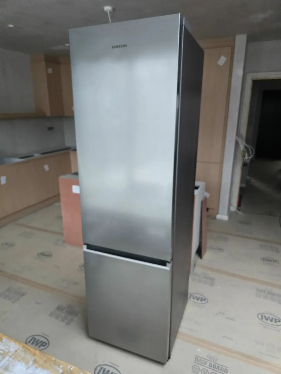 Samsung Smart Fridge - Image 1