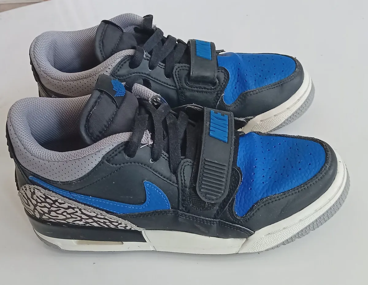 Nike Jordans 4.5 - Image 1