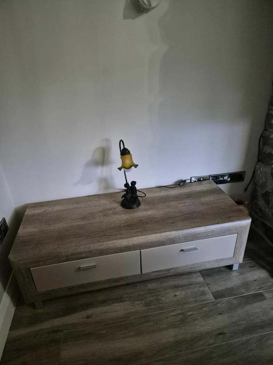 Living room furniture - Image 4