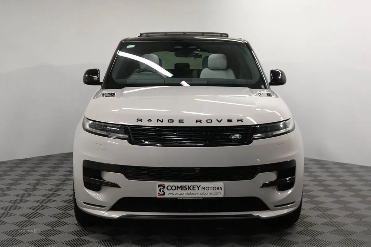 Land Rover Range Rover Sport D300 Mhev Dynamic SE - Image 2