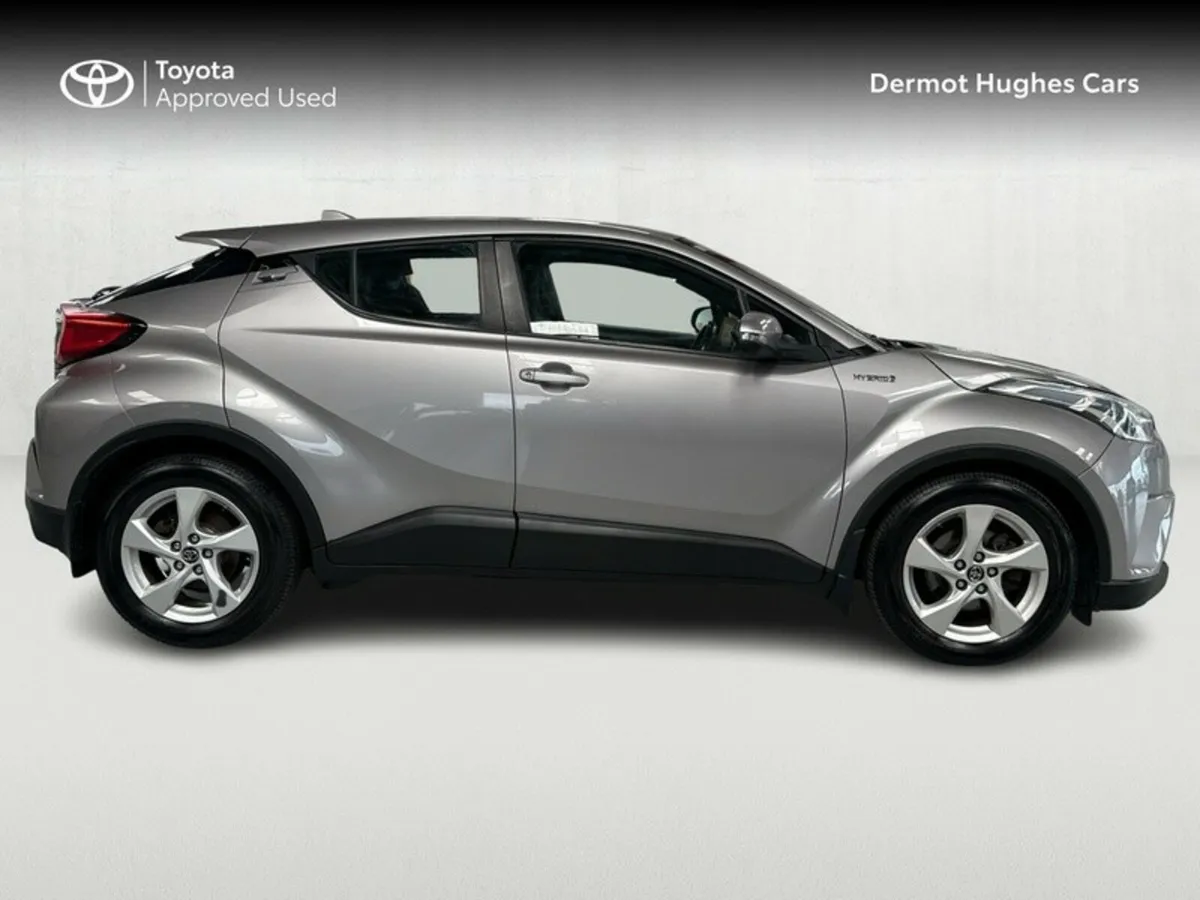 Toyota C-HR HYBRID LUNA 4DR AUTO - Image 3