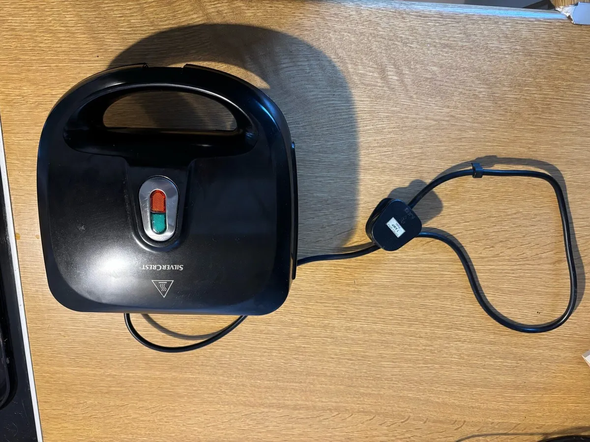 3 in 1 Toaster - Image 1