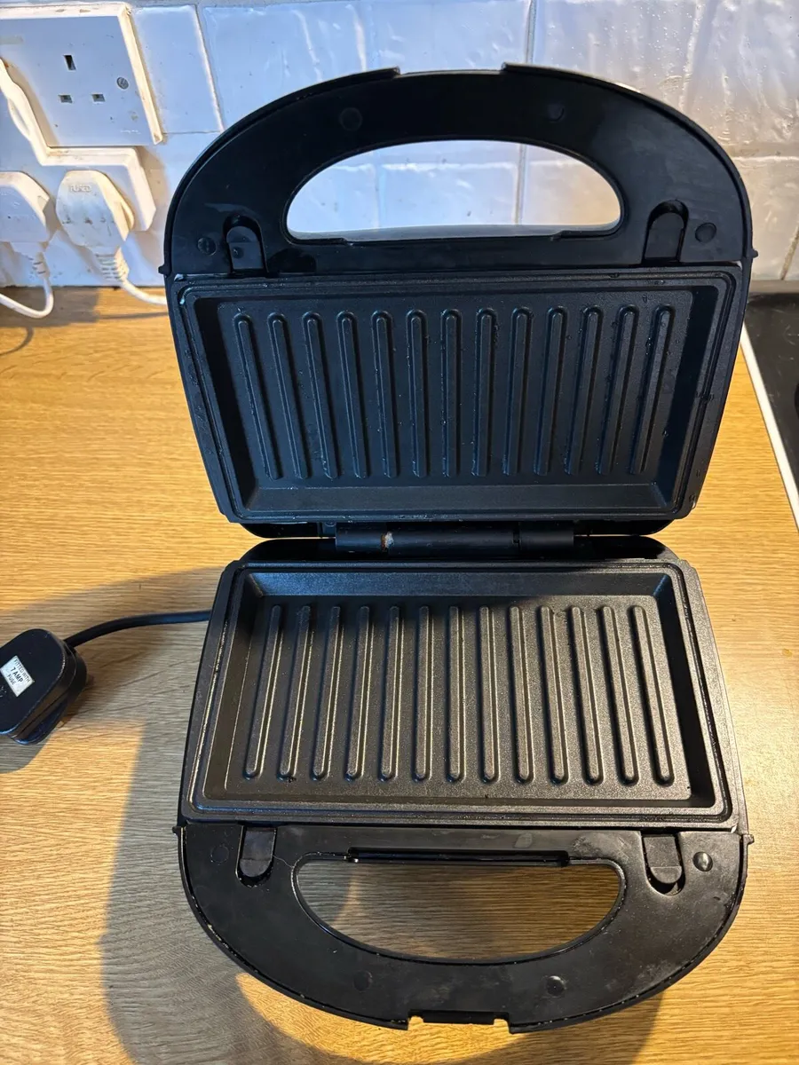 3 in 1 Toaster - Image 3