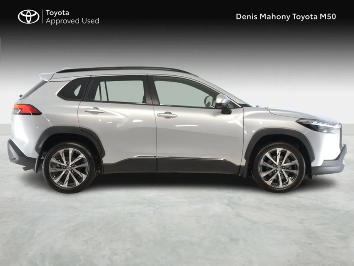 Toyota Corolla Cross Hybrid Sport Auto - Image 3