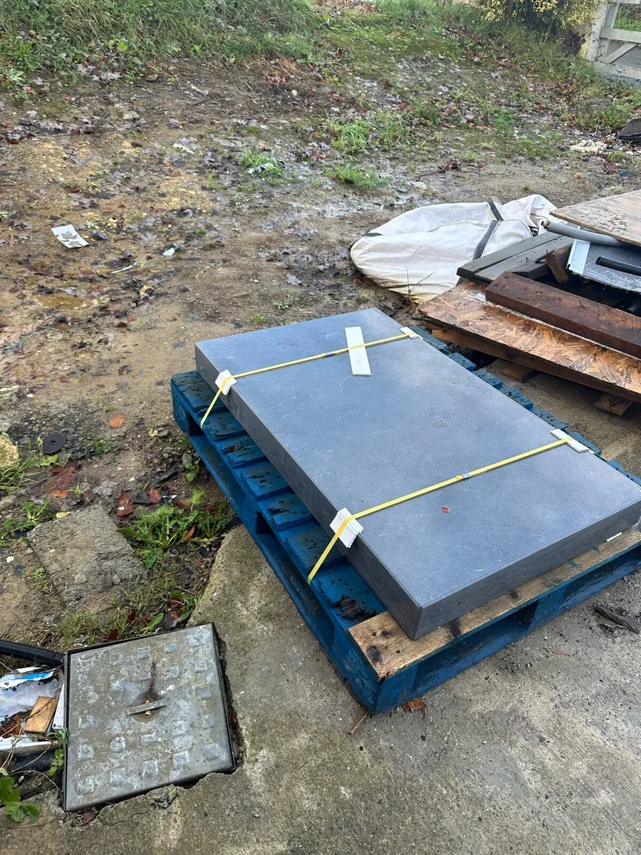 Limestone Cap - Image 1