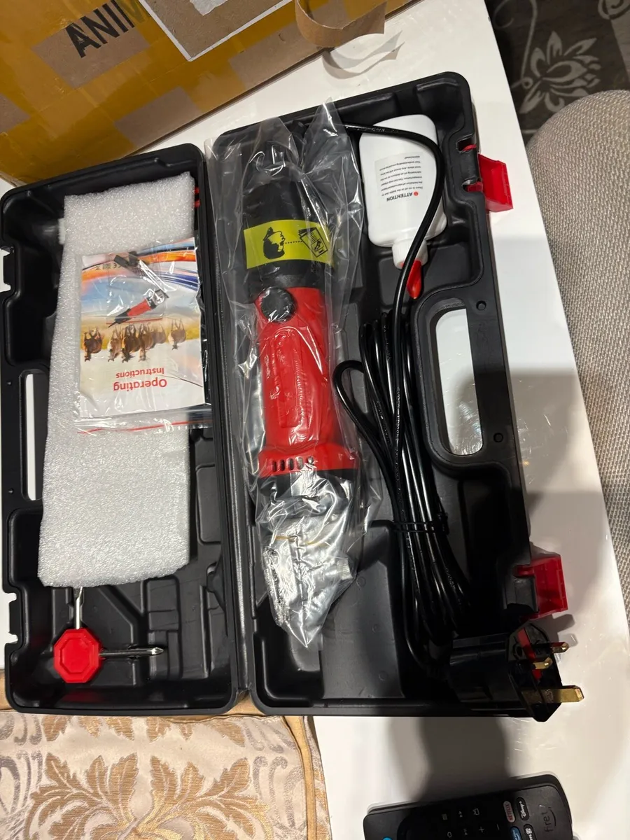 New 690w 220v Electric Horse Clippers Professional - Image 1