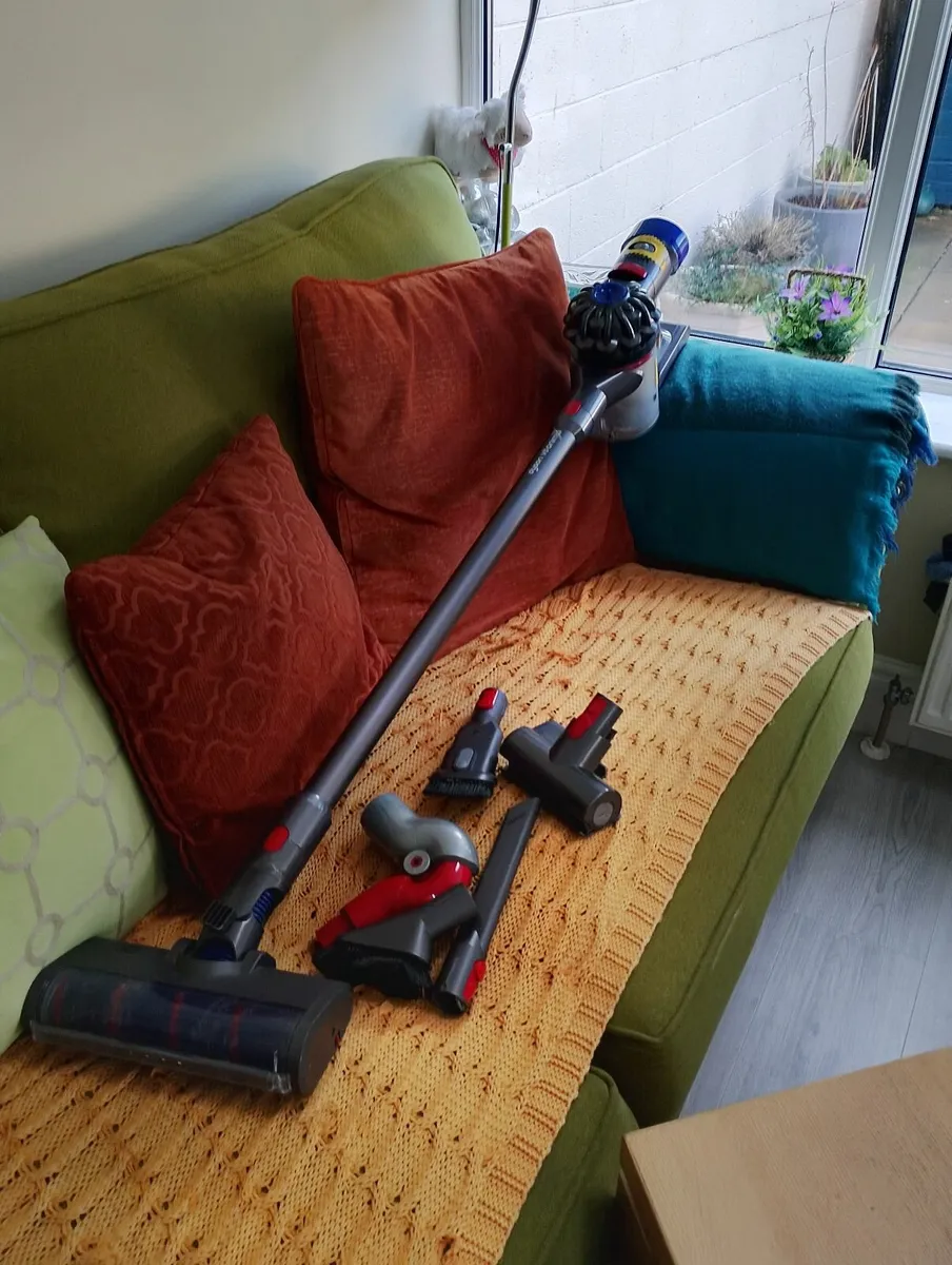 Dyson hoover - Image 1