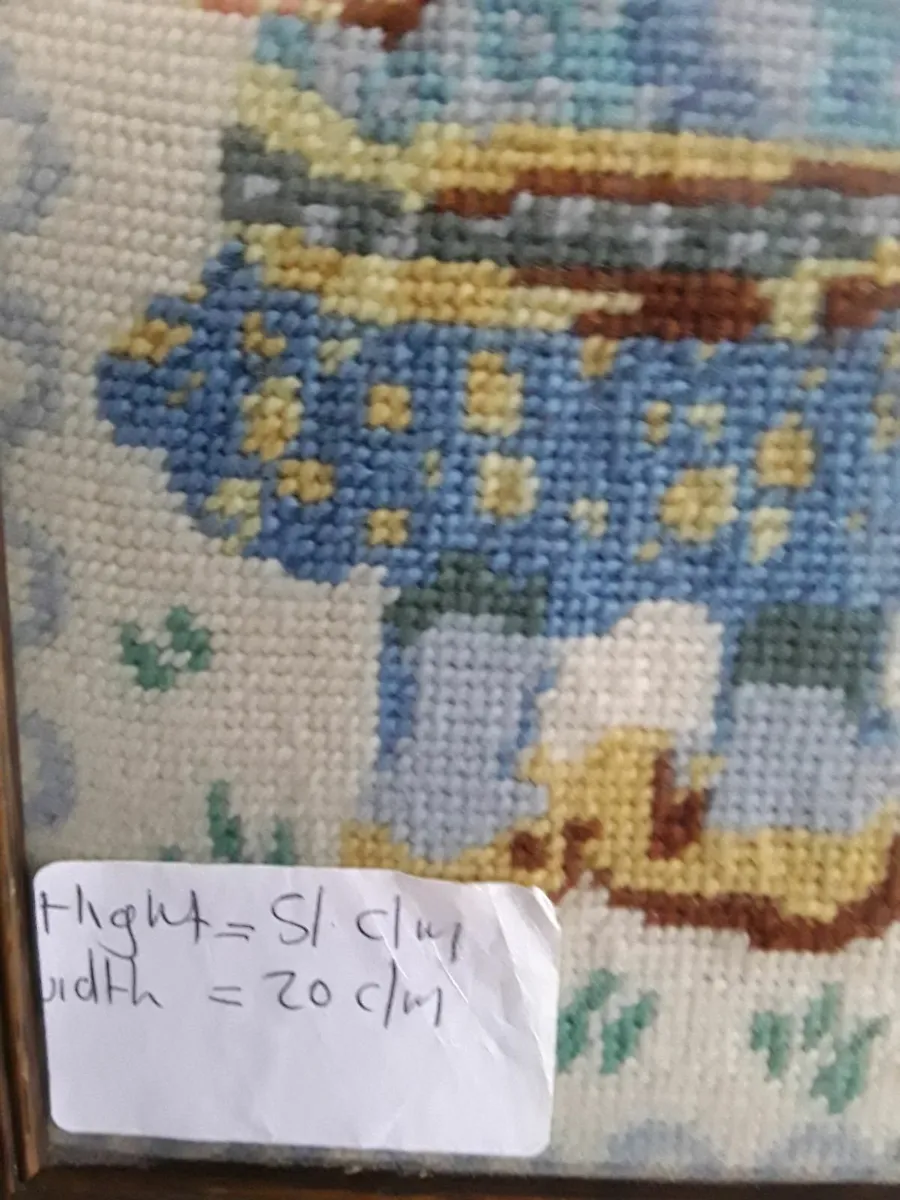 Lovely tapestry picture of a child from the back - Image 2