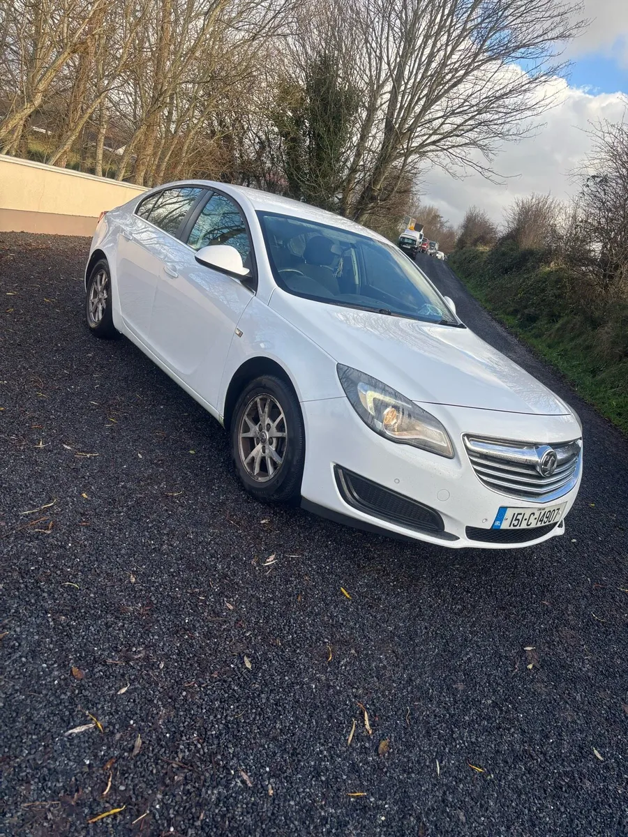 Vauxhall insignia - Image 1