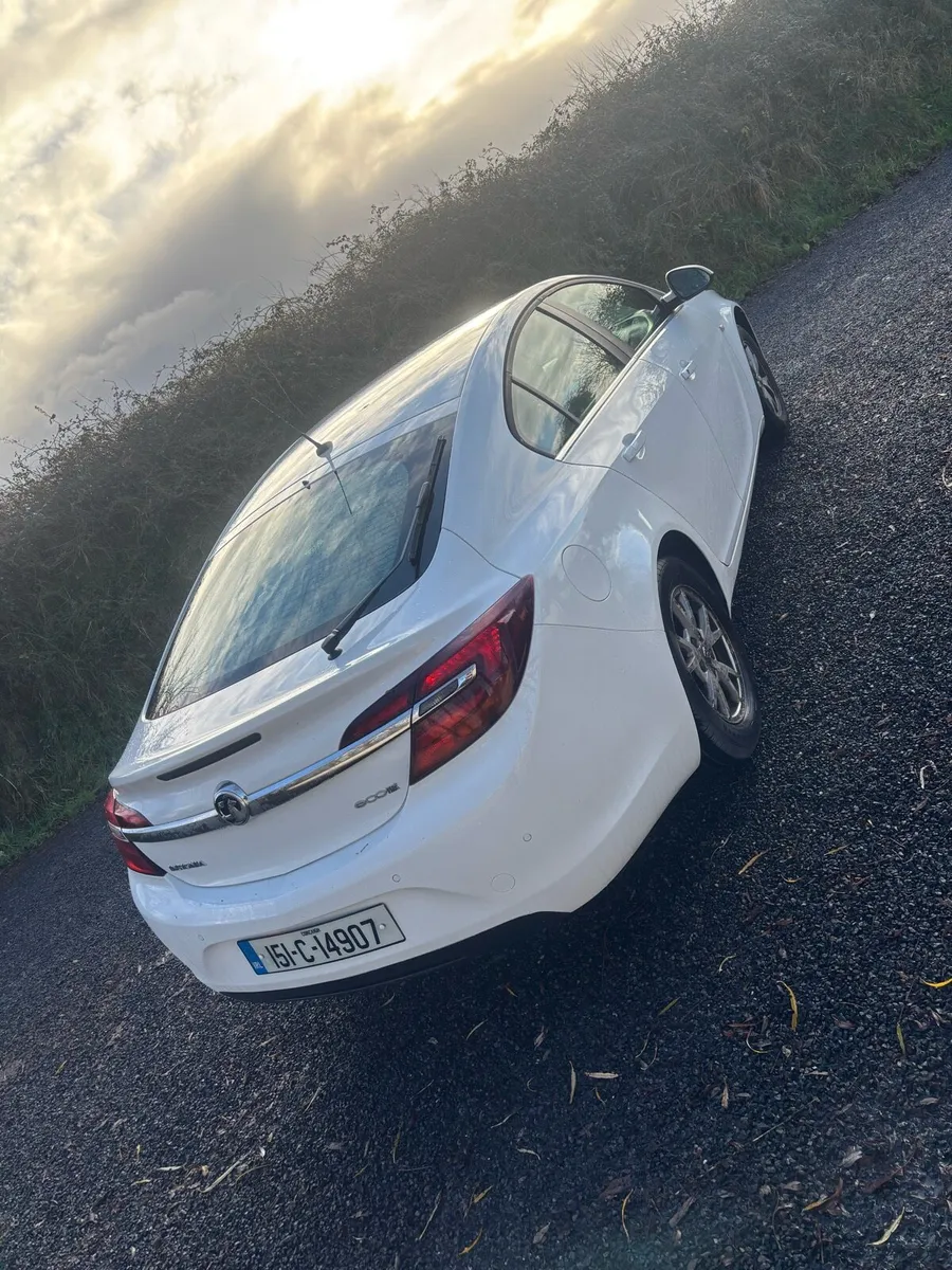 Vauxhall insignia - Image 2