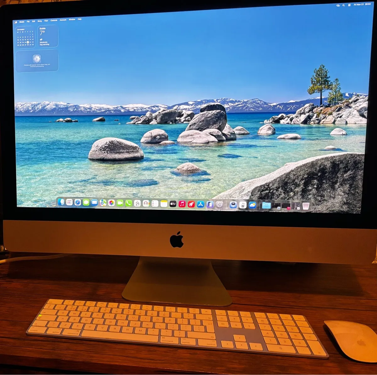 27in iMac - Image 1