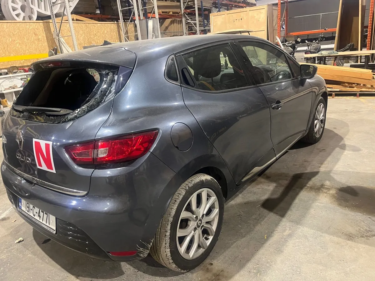 Reno Clio 900 cc - Image 2