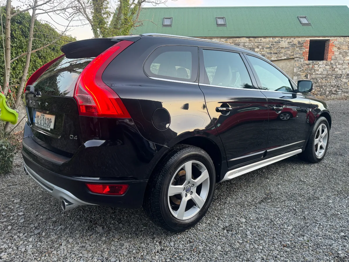 2012 Volvo XC60 2.0 Diesel R-Design - Image 3