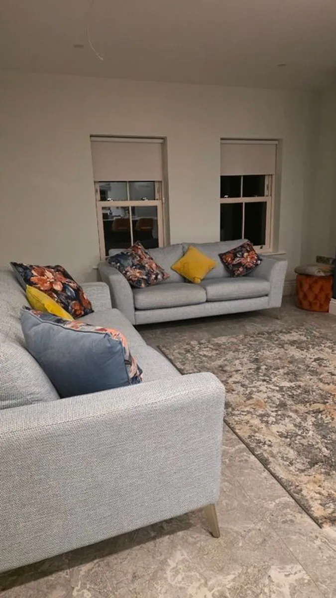 3 and 2 seater sofa - Image 4