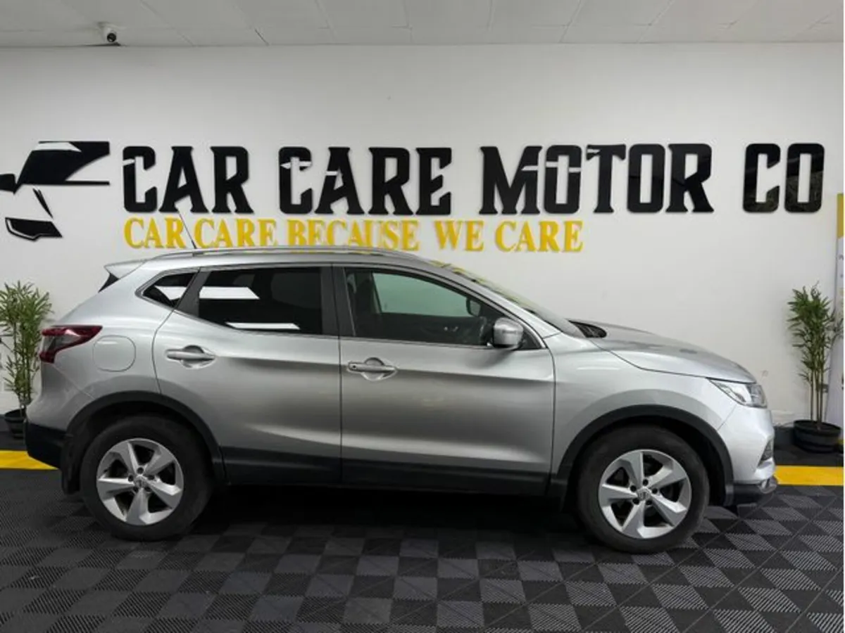Nissan Qashqai 1.5 DSL SE DCT MY20 4DR Auto - Image 3