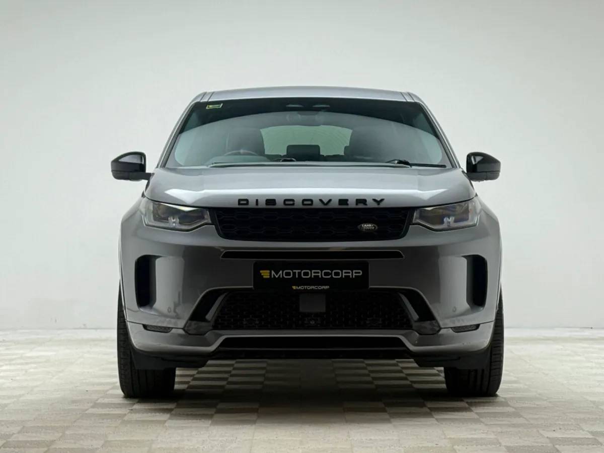 Land Rover Discovery Sport P300E R-DYNAMIC - Image 2