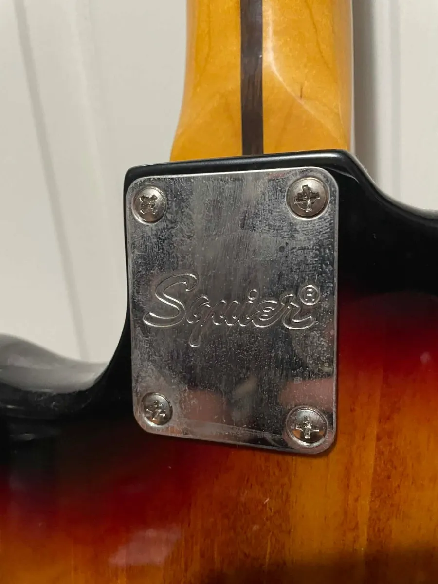 Fender Squire Jaguar Electric Guitar with Amp - Image 4