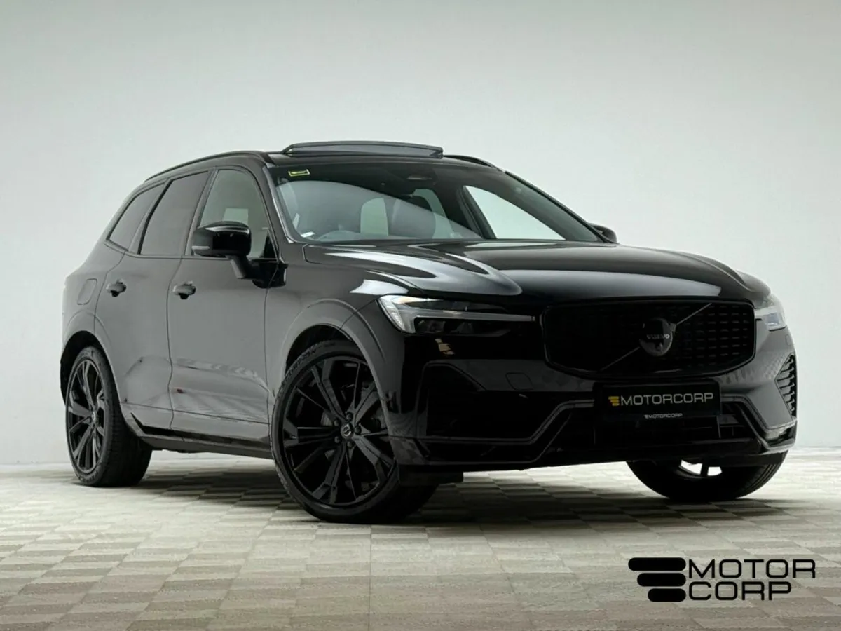 Volvo XC60 T8 RECHARGE ULTRA BLK EDITION AWD *PAN - Image 1