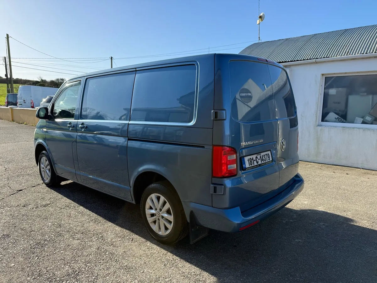 2018 Volkswagen Transporter 2.0TDI Highline SWB - Image 4
