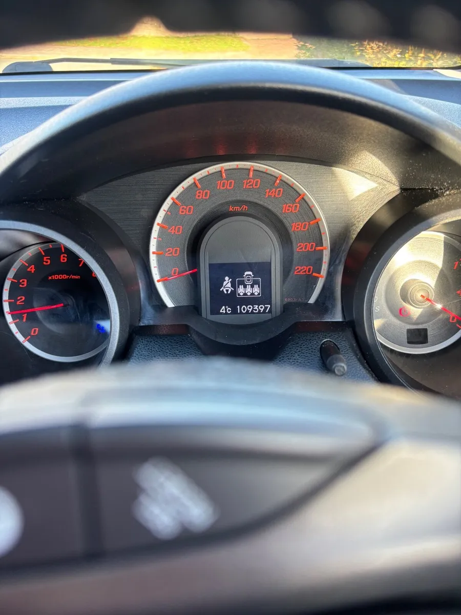 Honda Jazz 2012 - Image 2