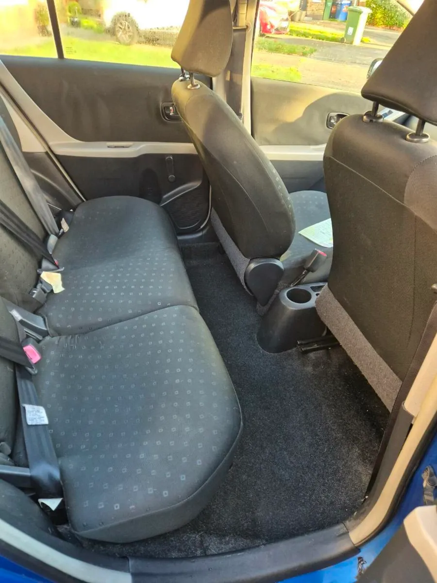 Toyota Yaris 2007 - Image 2